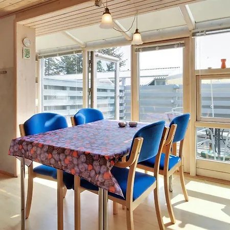 Genadij - 1km From The Sea By Interhome Leilighet